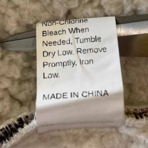 Brown Plaid Cape OSFM Academia Heritage Preppy English Countryside Western - Picture 8 of 8